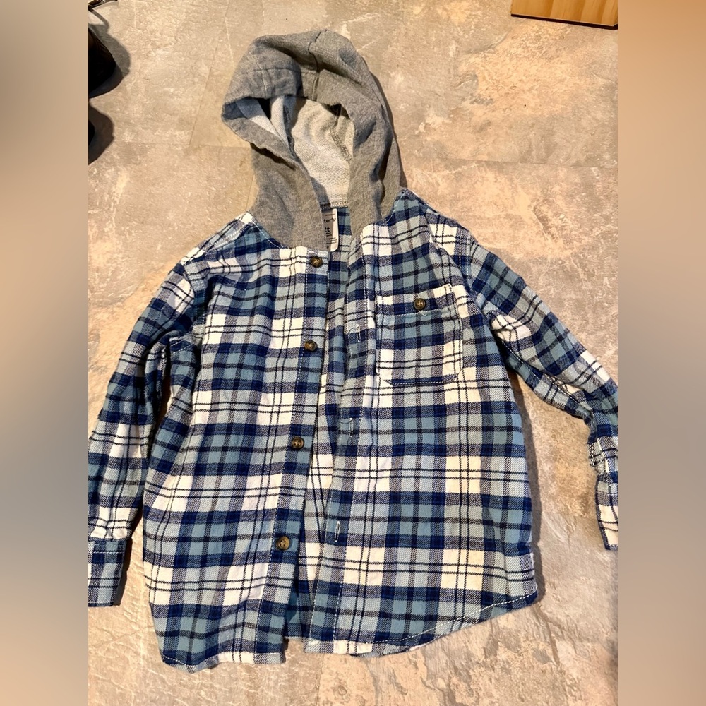 2T button up bundle - Picture 4 of 6